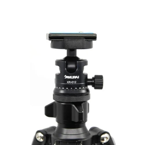 Tripod Profesional XR-Carbon Plus