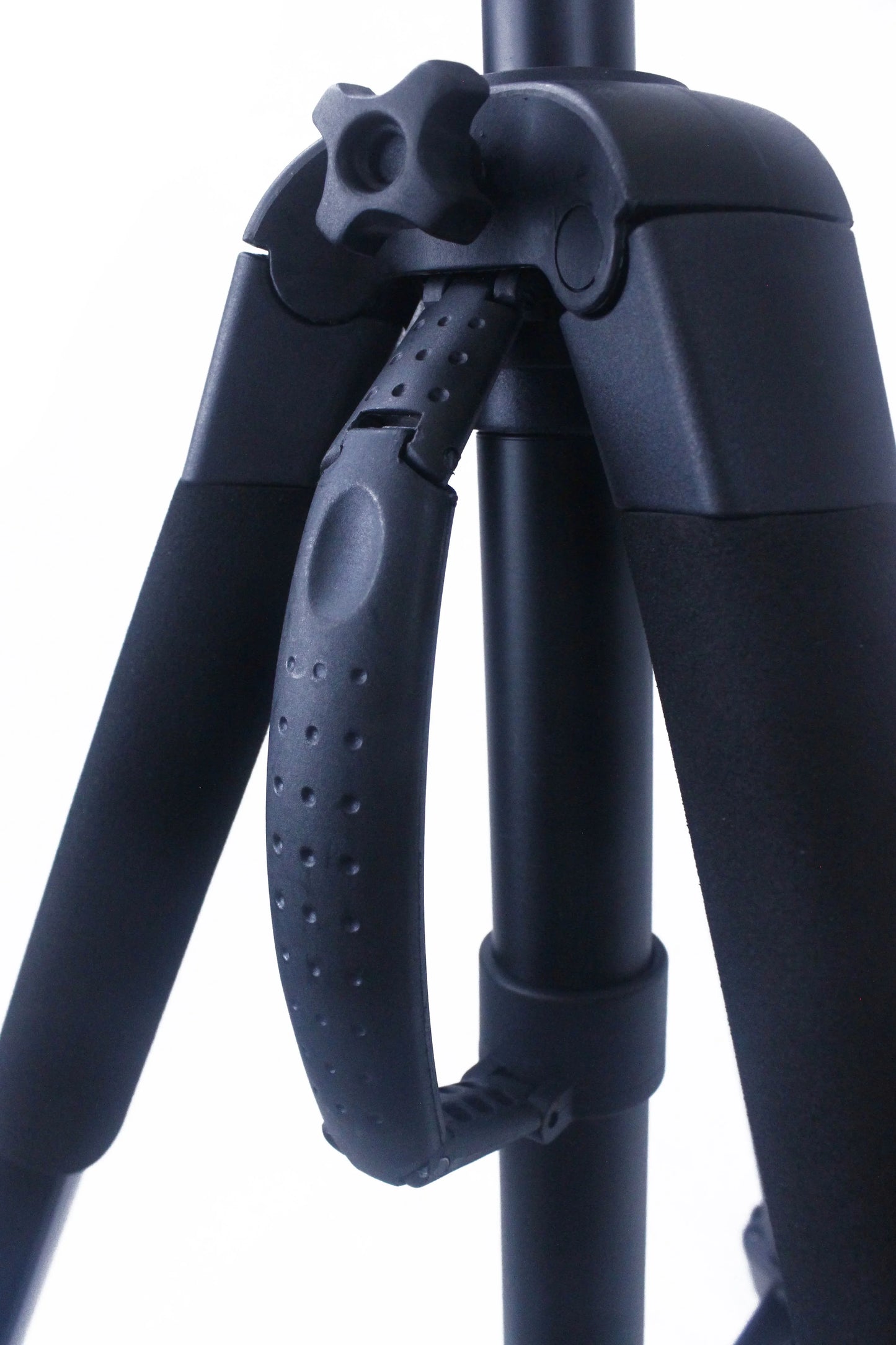 Professional Tripod Traveler Outdoor 8000 - Free a Air Duster